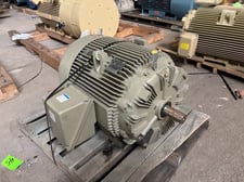 200 HP 3600 RPM General Electric, Frame 445TS, TEFC BB, 460 Volts, New Surplus
