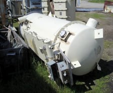 130 sq.ft., Dust Collector, (14) 6" dia. x 6' L bags, 6" dia. x 6' straight side round tank