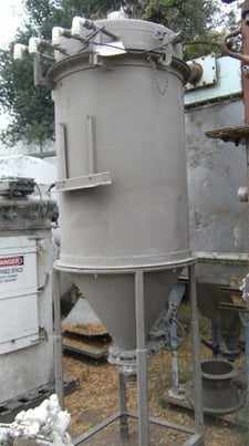 50 sq.ft., Stainless Steel Dust Collector, baghouse, 32" dia. x 44" housing, (14) 4-1/2" dia. x 36" L bags