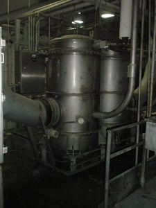 70 sq.ft., #36C-FRB010S-22.5, Dust Collector, 36" dia. housing, (10) 5" dia. x 5' L bags (2 available)