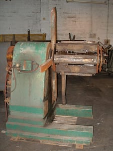 10000 lb. Bock #2410, 24" width, 72" outside dimensions, manual expansion, air brake, item #12806