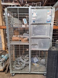 Cannon Equipment #DFFDLE 85-0611CS-000, 2-Shelf Security Cage, 1000 lb. load capacity, 45" width x 72" L x