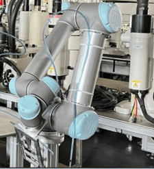 Universal Robots, UR-5 Cobot, 5 Kg payload, 850mm radius,teach pendant,power cables, 2017 (8 available)