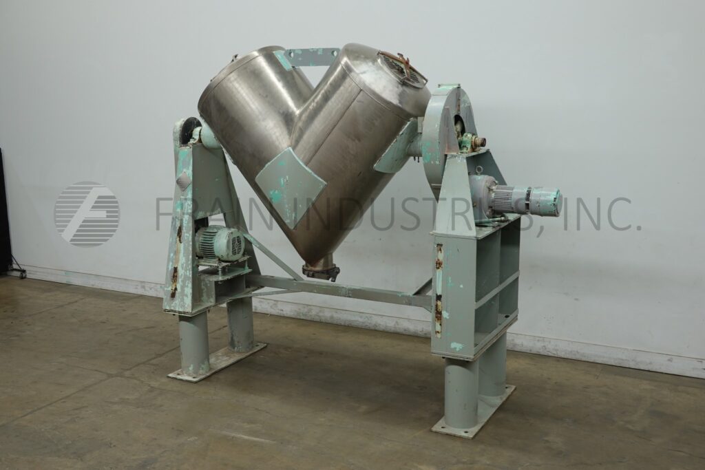 40 cu.ft. Patterson, 304 Stainless Steel twin shell mixer, 15 HP, bolt down covers, mounted on heavy duty