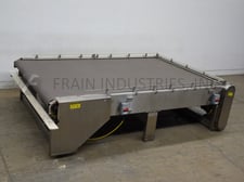 96" width x 132" L Stainless Steel offline accumulation table, (2) 1 HP drive, mounted on Stainless Steel