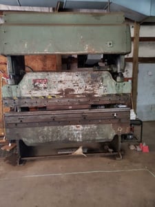 50 Ton, Cincinnati #3-50, press brake, 8' overall, 10" throat, 5 HP, tooling included