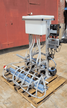 Gravity Bottle Filler, 4-Head, 1/2" diameter Nozzle, 12" x 18" x 12" deep PET liquid reservoir