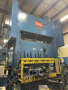 500 Ton, Bliss #SC2-500-108-60, straight side mechanical press, 14" stroke, 44" Shut Height, air clutch, 1989