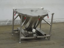 Custom Powder Systems 610084, 316 Stainless Steel, 336 liter tote / bin, 46" ID x 30" deep vessel, 46" dia