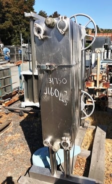 110 sq.ft., Plate Type Heat Exchanger, Stainless Steel, (30) 12" W x 44" L plates, 2" inlet/outlet, manual