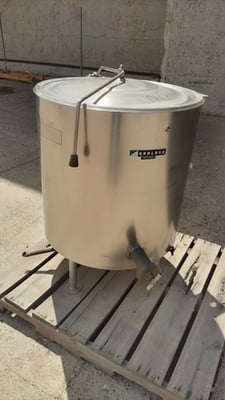40 gallon Garland #K40S-L 8E6892, Steam Jacketed Kettle, Stainless Steel, 26" diameter x 22" deep w/2"