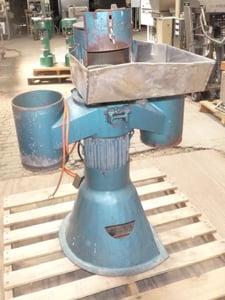 Cutler-Hammer Mill, Herb Grinder/Pulverizer, 10" diameter x 4-1/4" H chamber, 17" L x 14" width x 2" H feed