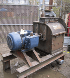 Prater, Hammer Mill, Carbon Steel, 24" diameter x 20" L Chamber, 7" x 7" inlet, 5" diameter Outlet, 40 HP