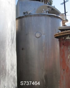 650 gallon Stainless Steel Tank, 4' diameter x 87" straight side