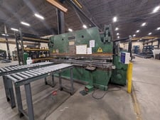 250 Ton, Accurpress #725012, hydraulic press brake, 12' overall, 124" between housing, 8" stroke, 1996