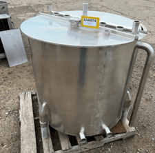 175 gallon Stainless Steel Dual Compartment Tank, 38" diameter x 36" deep Vessel w/35" H divider, (4) 2" &