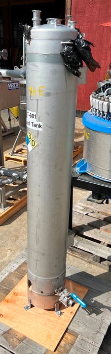30 gallon Alloy Products, Stainless Steel Vertical Pressure Tank, 12" diameter x 69" straight side, 1.5"