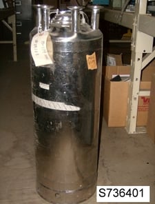 7 gallon Stainless Steel Tank, 10" diameter x 21" straight side, (4) 1/2" top inlets, mounted on 2" skirt