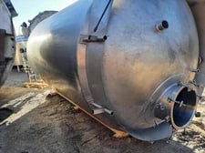 2000 gallon Stainless Steel Tank, 72" diameter x 104" H 5-zone jacketed vessel, 18" diameter Top manway, 3"