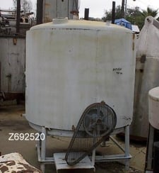 450 gallon Stainless Steel Tank, 4' 4" x 4' 4", 16" manway top