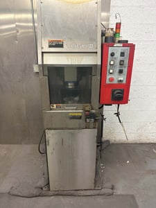Amada #Togu-III, automatic tool grinder, .039" grinding, 6.3" x 9.45", variable speed, 3-jaw chuck, 2000