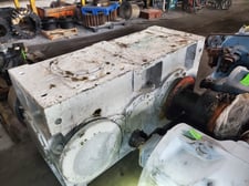 Hansen, #RDK313BM-25, 300 HP, 220 KW gearbox reducer, 25.73 :1 ratio, 1.72 service factor, 1390 RPM