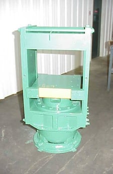 230 Ton, 20" x 20", upact.slabsd, 12" stroke, 15.5" daylight, 30" work hgt, 4" ram, #459,481,85 & 86