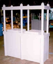 40 Ton, 18" x 18", up-act. 6-post, double bed, 12" stroke, 28" daylight, 6" cyl each side, #174