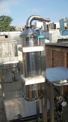 6" diameter x 24" Stainless Steel Filter Housing, straight side, 3/4" top inlet, 2" reducer