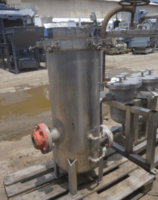 8.5" x 22" FulFlo, Cartridge Filter, Stainless Steel, deep Filter, (18) 24" L filter cartridges, 2"