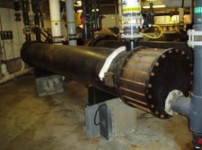 900 sq.ft., Union Karbate, shell & tube heat exchanger, 75 psi, (199) 1-1/4" OD x 168" long tubes, 1982