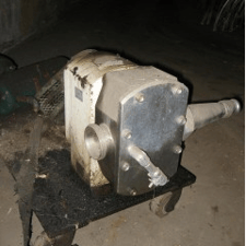 Crepaco #4R1, Carbon Steel positive displacement pump, 2.5" discharge, less drive