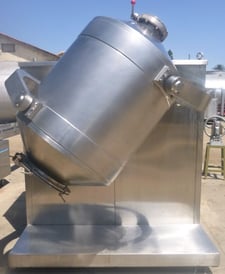 21.19 cu.ft. Kodi Machinery #SYH-600, Conical Mixer, 316 Stainless Steel, 30" diameter x 33" straight side, 7
