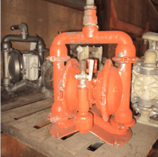 1.5" Wilden #M400/NE, Diaphragm Pump, Carbon Steel, 1.25" outlet, 20-70 GPM