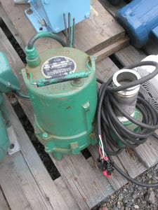 Hydromatic #SP50M4, Sump Pump, Stainless Steel, 1.50" Inlet x 2" Outlet, 1/2 HP, 1. 8 Amps, 1995