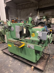 Cincinnati No. 2 Mdl. OM, centerless grinder, 1/16"-3" dia., 24" grinding wheel, 13" regulating wheel