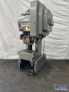 60 Ton, Bliss #C-60, OBI flywheel press, 4" stroke, 14-1/4" Shut Height, 32" x21" bed, Bijur lube system, 90