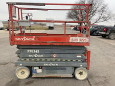 SkyJack #SJIII-3226, scissor lift, S/N 27023879, 2015