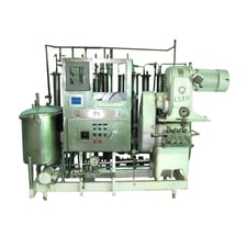 Waukesha Cherry-Burrell Stellar-Flo #HD6, homogenizer, 210 GPH, 3200 psi, 10 HP, 230 V., 3-phase