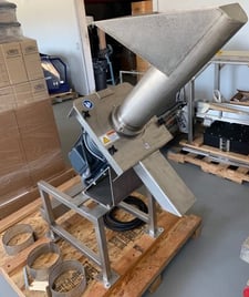 Corenco #M8E, disintegrator mill, gravity fed disintegrator/hammermill/grinder, 5 HP, VFD controller