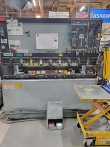 88 Ton, Amada #FBD-8020, CNC press brake, 6.5' OA, 66.9" between housing, 3.94" stroke, 15.75" throat, 14.57"