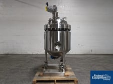 42 gallon Highland Agitated Receiver Tank, 316 Stainless Steel, 160 Liter, 24" diameter x 24" straight side