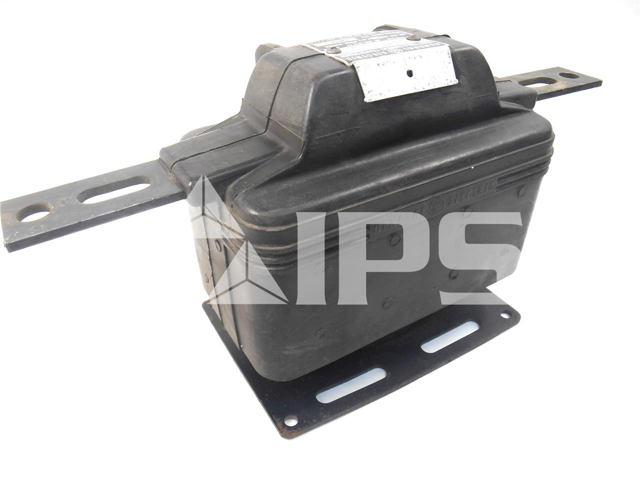 GE Jkm-3 Current Transformer 40:5 Bar Type