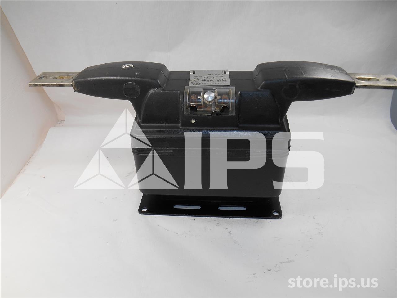 GE Jkm-5 Current Transformer 200:5 Bar Type