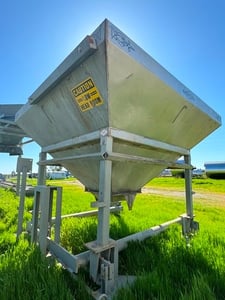 150 cu.ft. Doyle, Stainless Steel weigh hopper, Weightronix controller, Stainless Steel enclosed cover