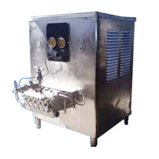 APV Crepaco #5DD435, homogenizer, 3500 GPH, 2500 psi, 2 stages, 1.25" diameter plungers