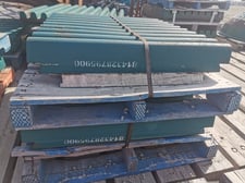 Metso #814328795900, movable jaw plate for jaw crushers