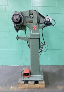 Chicago #912, riveter, 12" throat, 2.5" stroke, 0.25 HP, 175 RPM flywheel