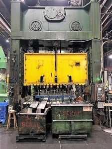 800 Ton, Bliss #SE2-120-60, straight side double crank press, 14" stroke, 30" Shut Height, air clutch &