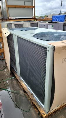 12.5 Ton, Trane Odyssey ETTA150H400AA, commerical 410a refrigerant 460 V. condenser, new, never used, 2017